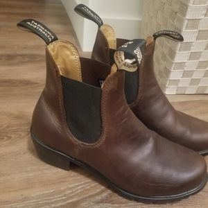 Women's Blundstone Heel Boot
